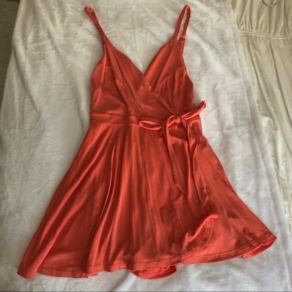 Kimchi Blue Dresses & Skirts - NWT kimchi blue wrap romper